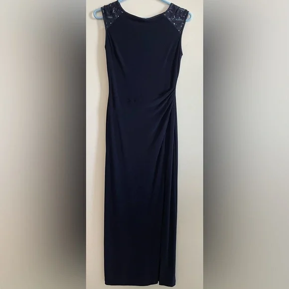 green emerald velvet dress Amazon.com: Lauren Ralph Lauren Womens Metallic Sleeveless Evening Dress  Blue 8 : Clothing, Shoes & Jewelry